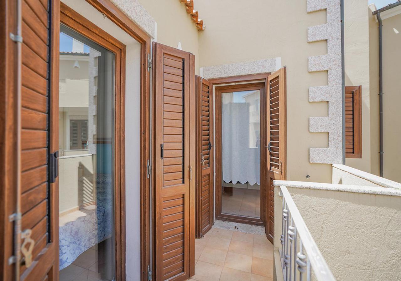 Murphy Holiday Home - Residenza Quarto La Maddalena  Eksteriør billede